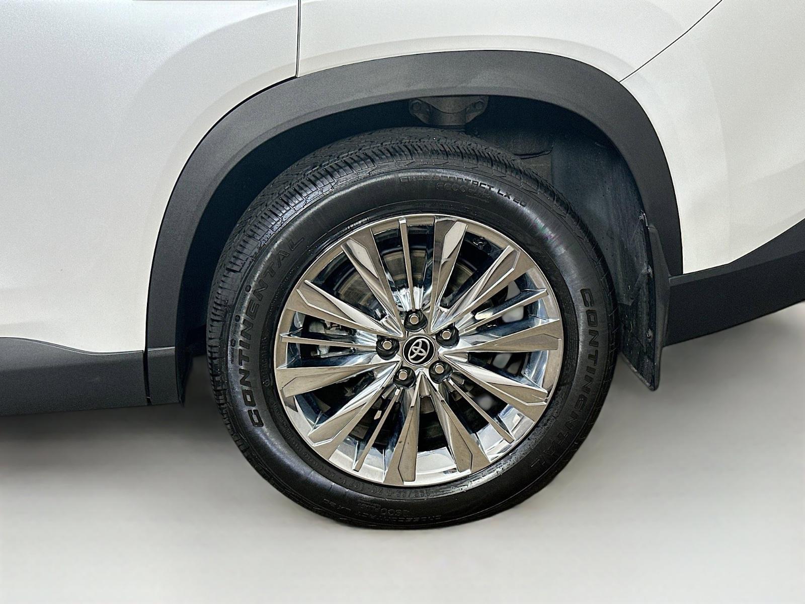 2024 Toyota Grand Highlander Vehicle Photo in Langhorne, PA 19047