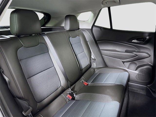 2025 Chevrolet Trax Vehicle Photo in PUYALLUP, WA 98371-4149