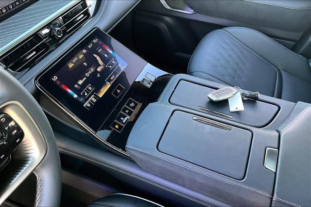 2025 INFINITI QX80 Vehicle Photo in Grapevine, TX 76051