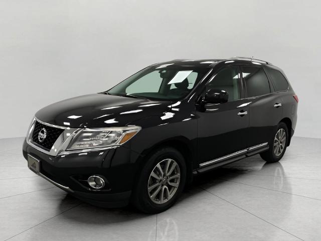 2015 Nissan Pathfinder Vehicle Photo in Appleton, WI 54913
