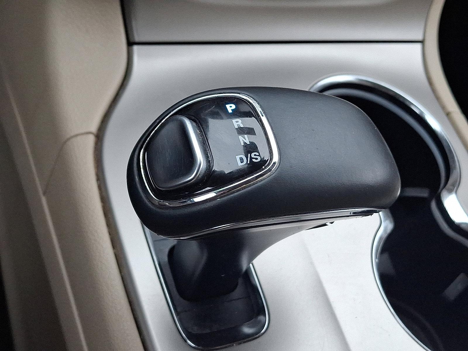 2015 Jeep Grand Cherokee Vehicle Photo in Harrisburg, PA 17111