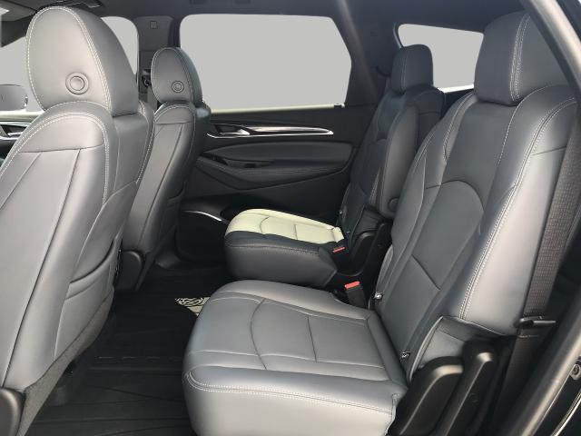 2023 Buick Enclave Vehicle Photo in GREEN BAY, WI 54303-3330