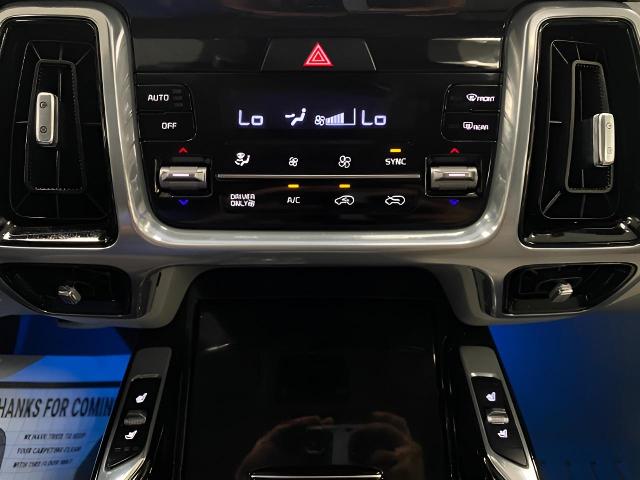 2024 Kia Sorento Hybrid Vehicle Photo in Appleton, WI 54913