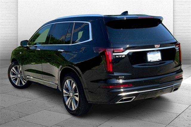 2025 Cadillac XT6 Vehicle Photo in KANSAS CITY, MO 64114-4545