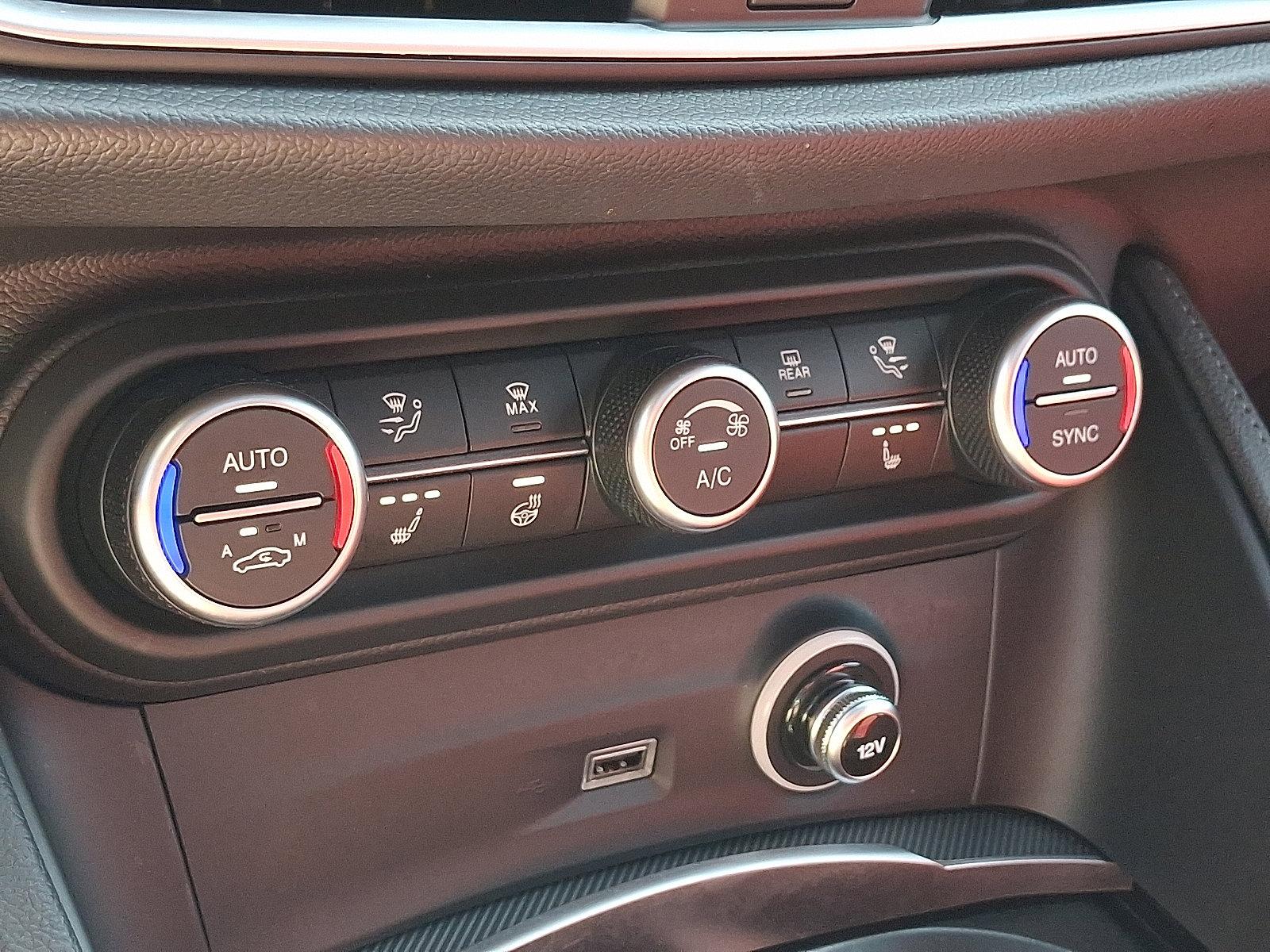 2022 Alfa Romeo Stelvio Vehicle Photo in Willow Grove, PA 19090
