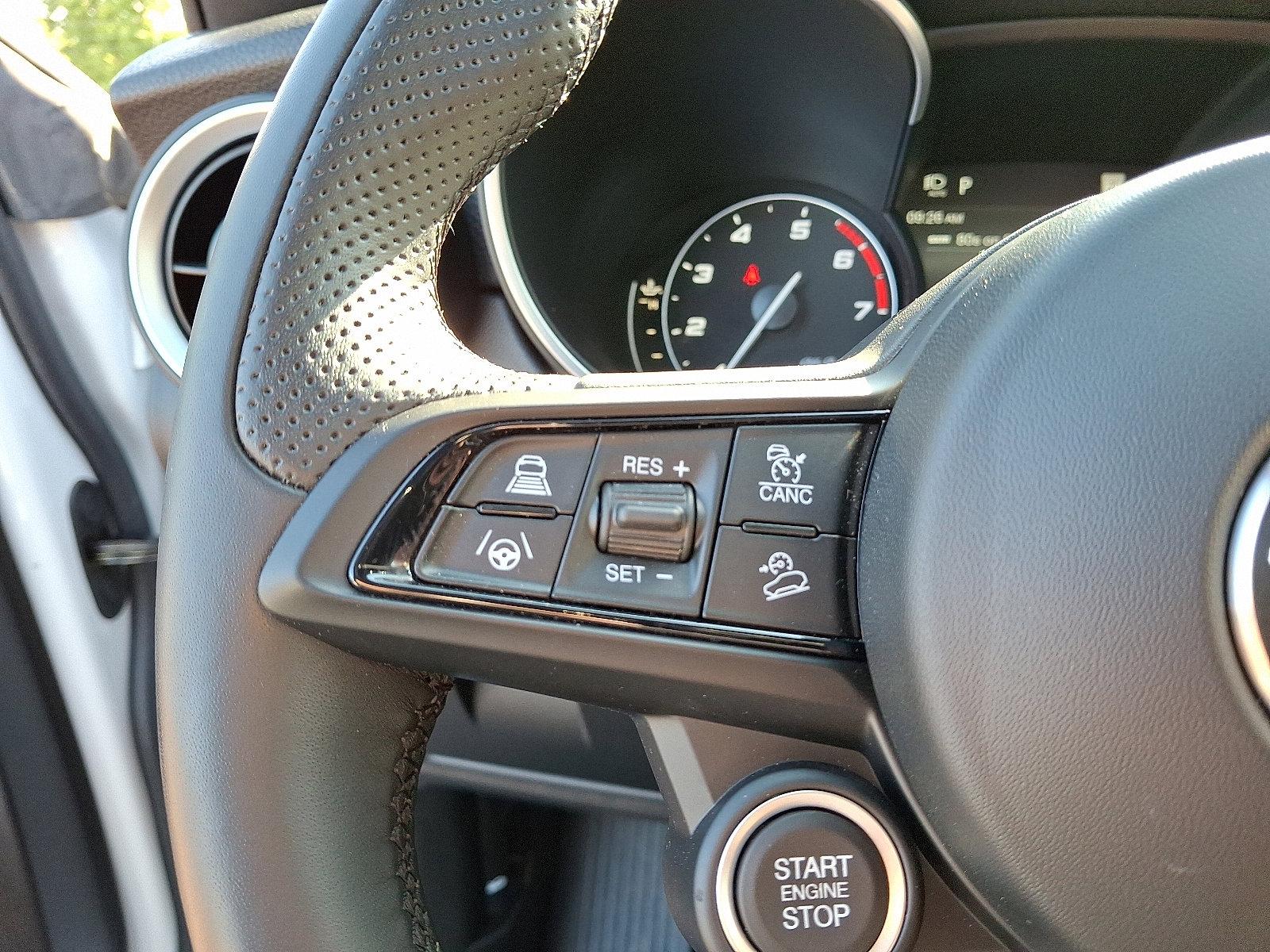 2022 Alfa Romeo Stelvio Vehicle Photo in Willow Grove, PA 19090