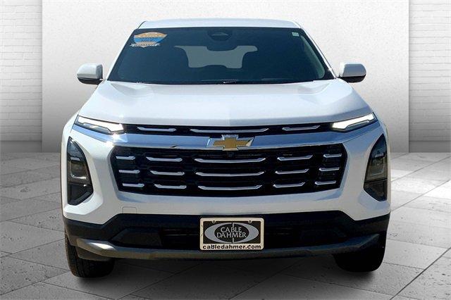 2025 Chevrolet Equinox Vehicle Photo in TOPEKA, KS 66609-0000