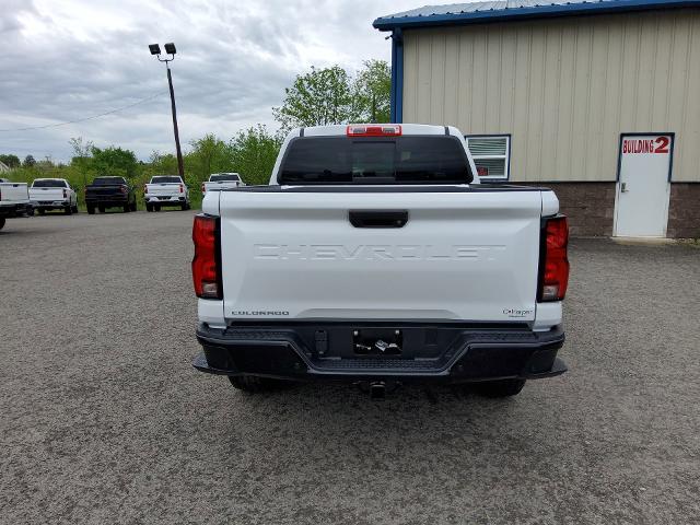 2024 Chevrolet Colorado Vehicle Photo in NEW ALEXANDRIA, PA 15670-3004