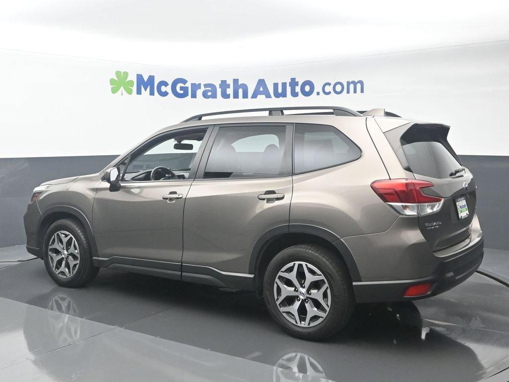 2021 Subaru Forester Vehicle Photo in Marion, IA 52302