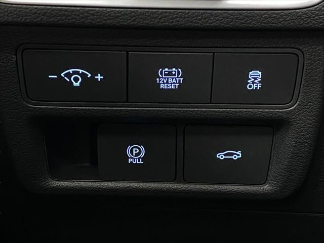 2025 Hyundai SONATA Hybrid Vehicle Photo in Appleton, WI 54913