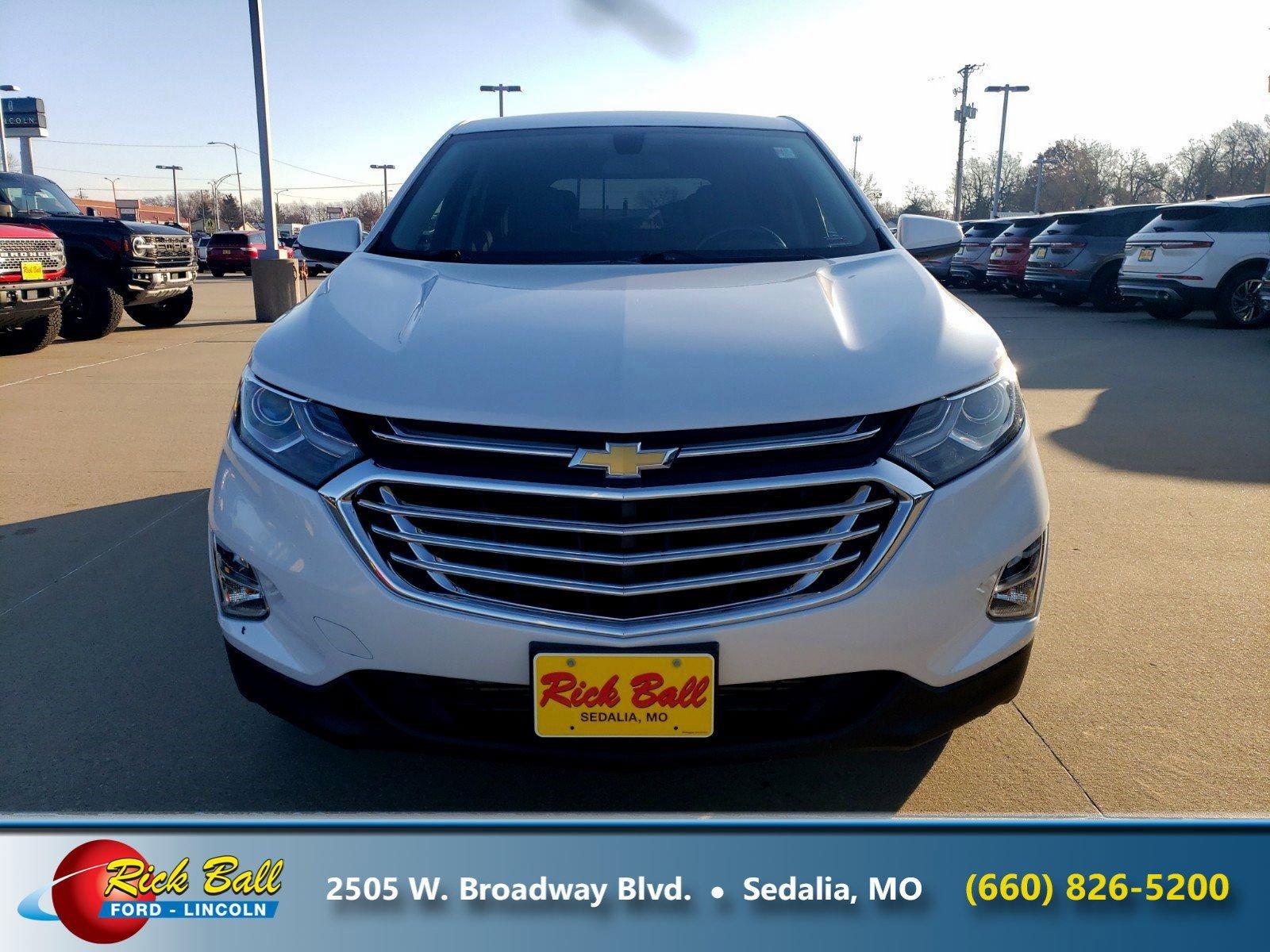 Used 2018 Chevrolet Equinox LT with VIN 2GNAXSEV4J6268663 for sale in Kansas City