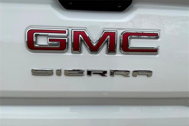 2023 GMC Sierra 1500 Vehicle Photo in KANSAS CITY, MO 64114-4545