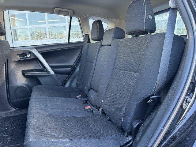 2018 Toyota RAV4 Vehicle Photo in Mechanicsburg, PA 17050-1707