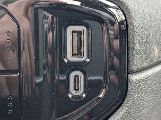 2025 Chevrolet Silverado 1500 Vehicle Photo in BRUNSWICK, GA 31525-1881