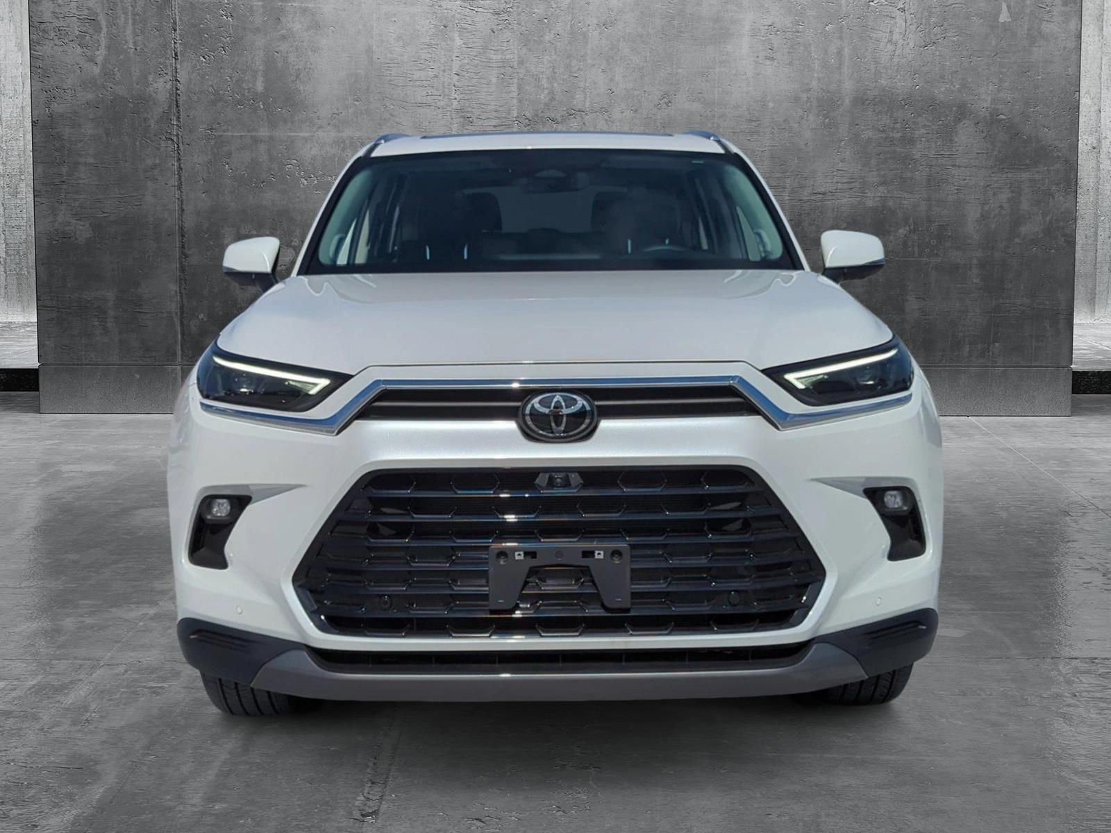 2024 Toyota Grand Highlander Vehicle Photo in Ft. Myers, FL 33907