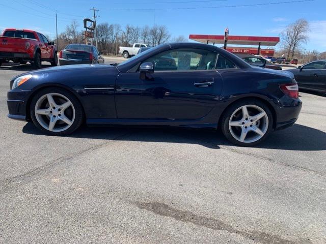 Used 2014 Mercedes-Benz SLK-Class SLK250 with VIN WDDPK4HA3EF092003 for sale in New Madrid, MO