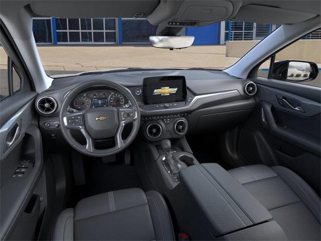 2025 Chevrolet Blazer Vehicle Photo in ENGLEWOOD, CO 80113-6708