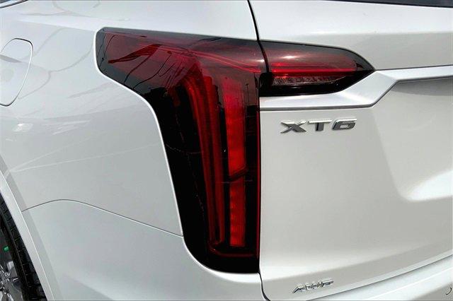 2023 Cadillac XT6 Vehicle Photo in KANSAS CITY, MO 64114-4545