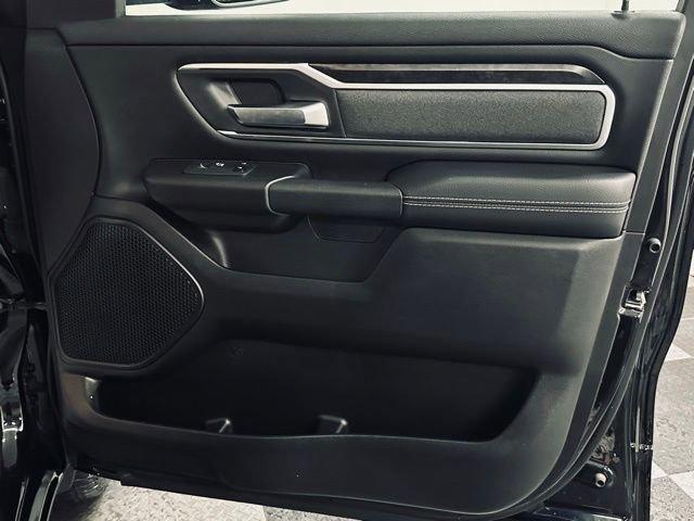 2023 Ram 1500 Vehicle Photo in MEDINA, OH 44256-9631