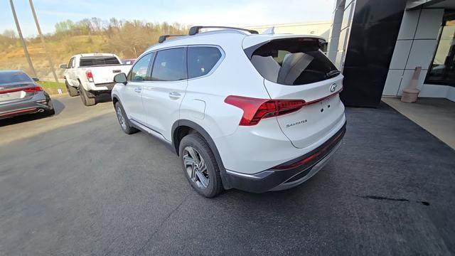 2022 Hyundai SANTA FE Vehicle Photo in Pleasant Hills, PA 15236