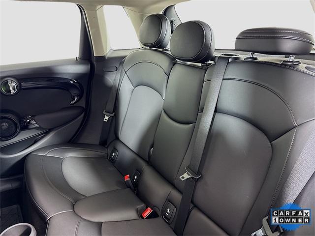 2018 MINI Cooper S Hardtop 4 Door Vehicle Photo in Puyallup, WA 98371