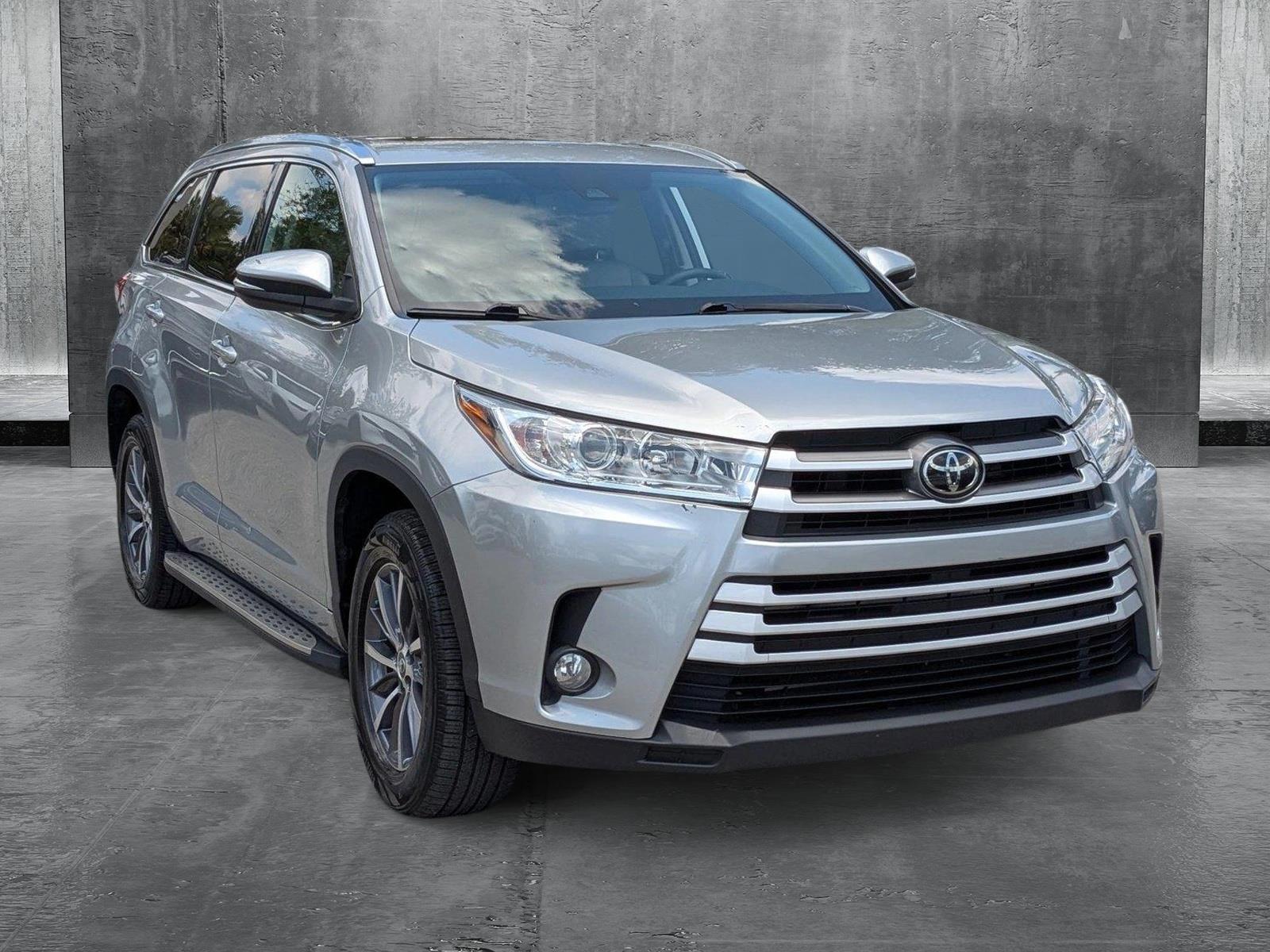 2018 Toyota Highlander Vehicle Photo in Miami, FL 33169