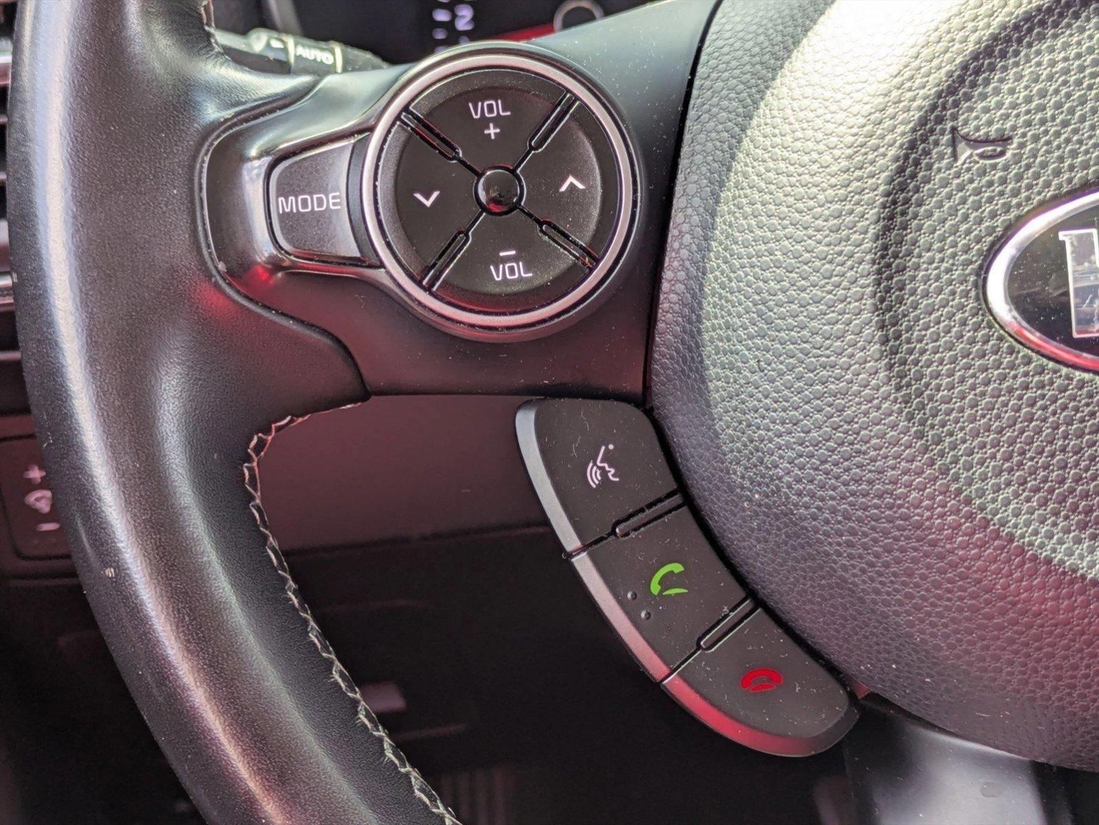 2017 Kia Soul Vehicle Photo in GREENACRES, FL 33463-3207