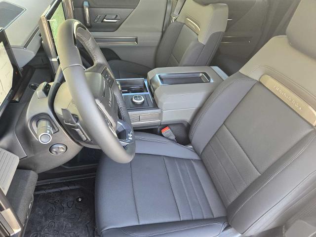 2025 GMC HUMMER EV SUV Vehicle Photo in DALLAS, TX 75209-3016