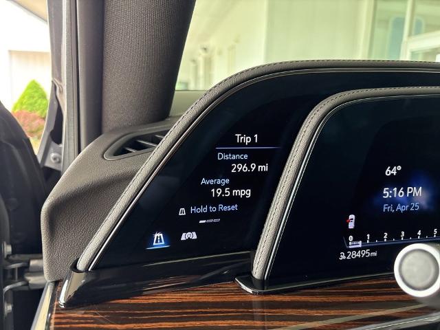 2022 Cadillac Escalade Vehicle Photo in MANHATTAN, KS 66502-5036