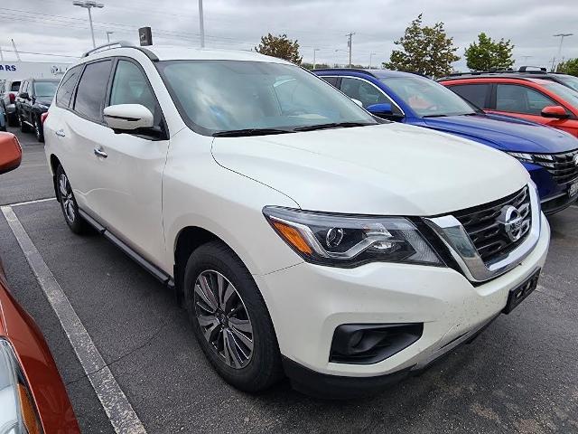 2019 Nissan Pathfinder Vehicle Photo in Appleton, WI 54913