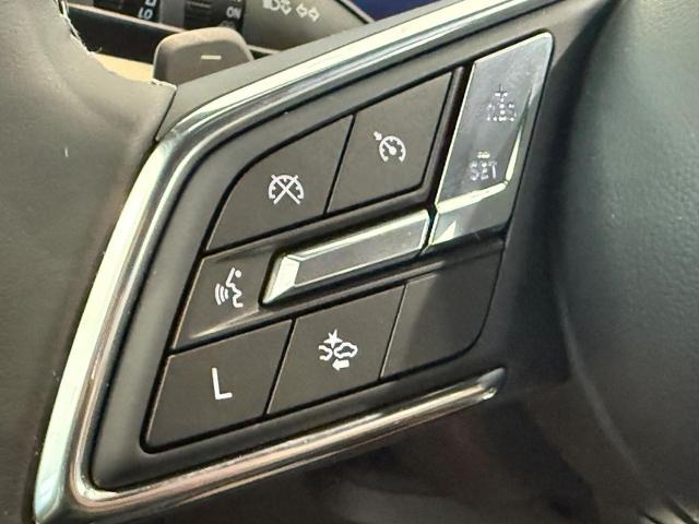 2025 Buick Enclave Vehicle Photo in COLUMBIA, MO 65203-3903