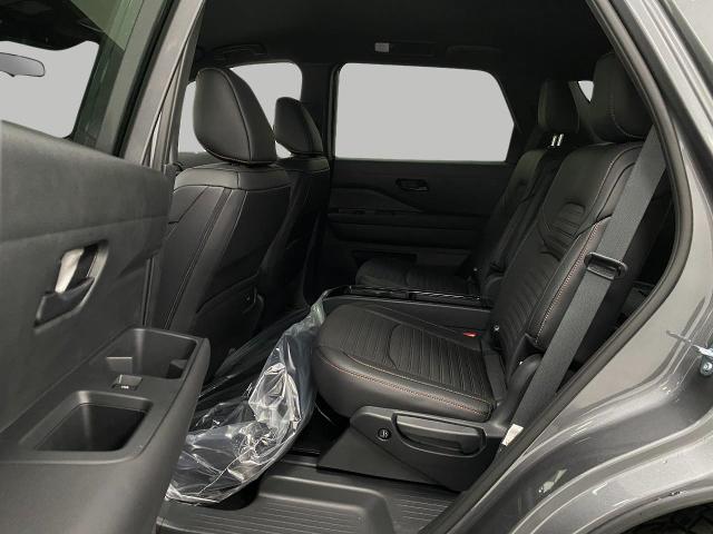 2025 Nissan Pathfinder Vehicle Photo in Appleton, WI 54913
