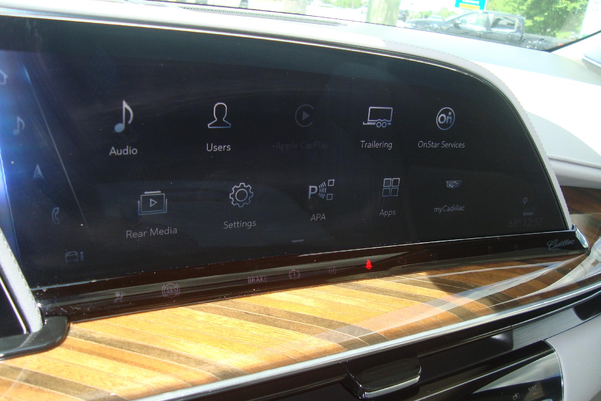 2024 Cadillac Escalade Vehicle Photo in PORTSMOUTH, NH 03801-4196