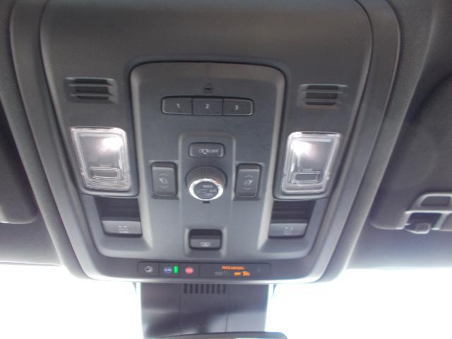 2024 GMC Yukon XL Vehicle Photo in LOWELL, MA 01852-4336