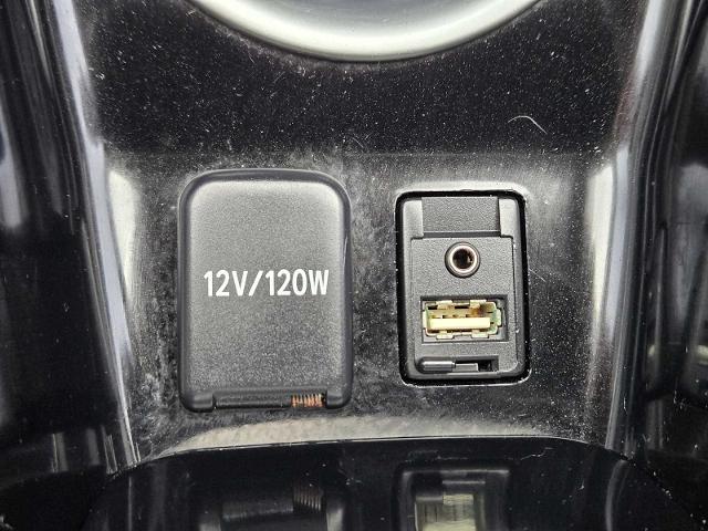 2017 Toyota Prius Prime Vehicle Photo in DENTON, TX 76210-9321