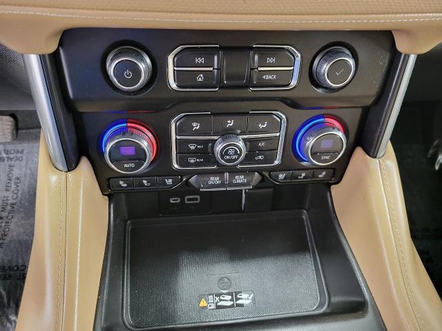 2023 Chevrolet Suburban Vehicle Photo in NEENAH, WI 54956-2243