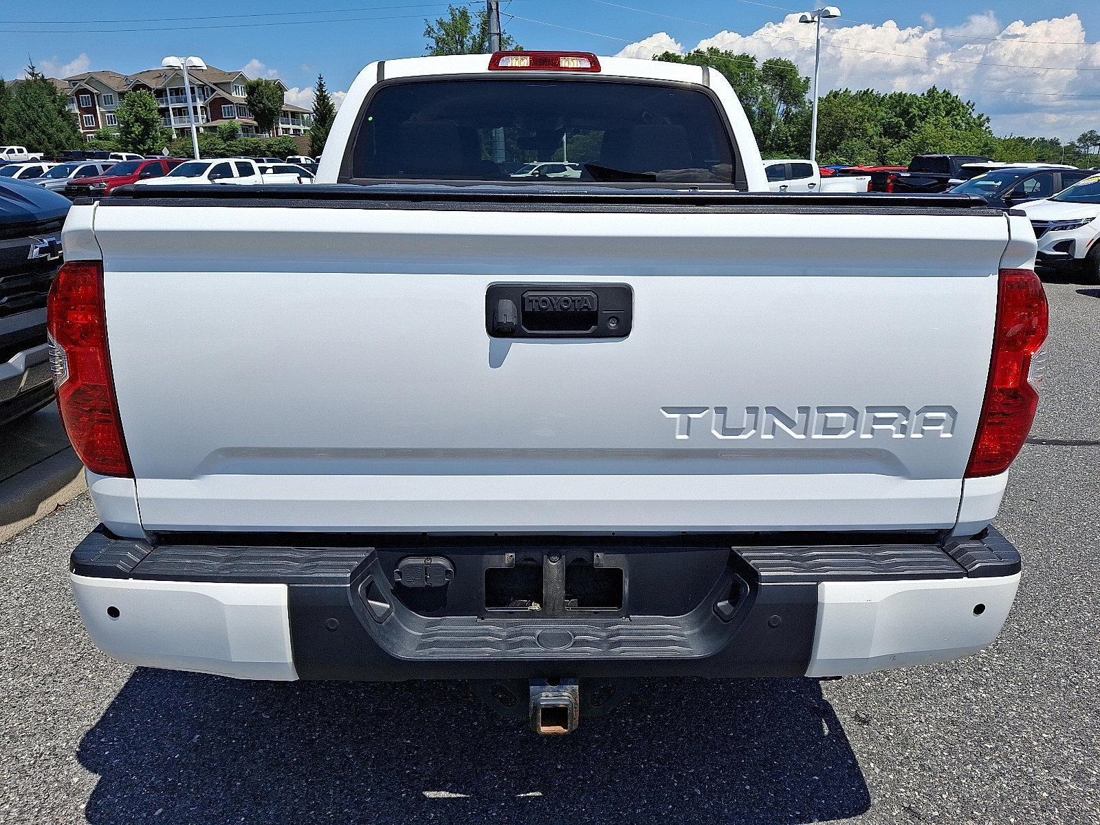 2018 Toyota Tundra 4WD Vehicle Photo in BETHLEHEM, PA 18017-9401