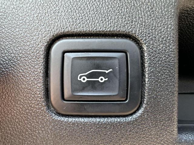2022 Chevrolet Equinox Vehicle Photo in Roslyn, NY 11576