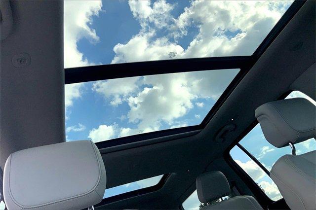 2022 Jeep Wagoneer Vehicle Photo in KANSAS CITY, MO 64114-4502
