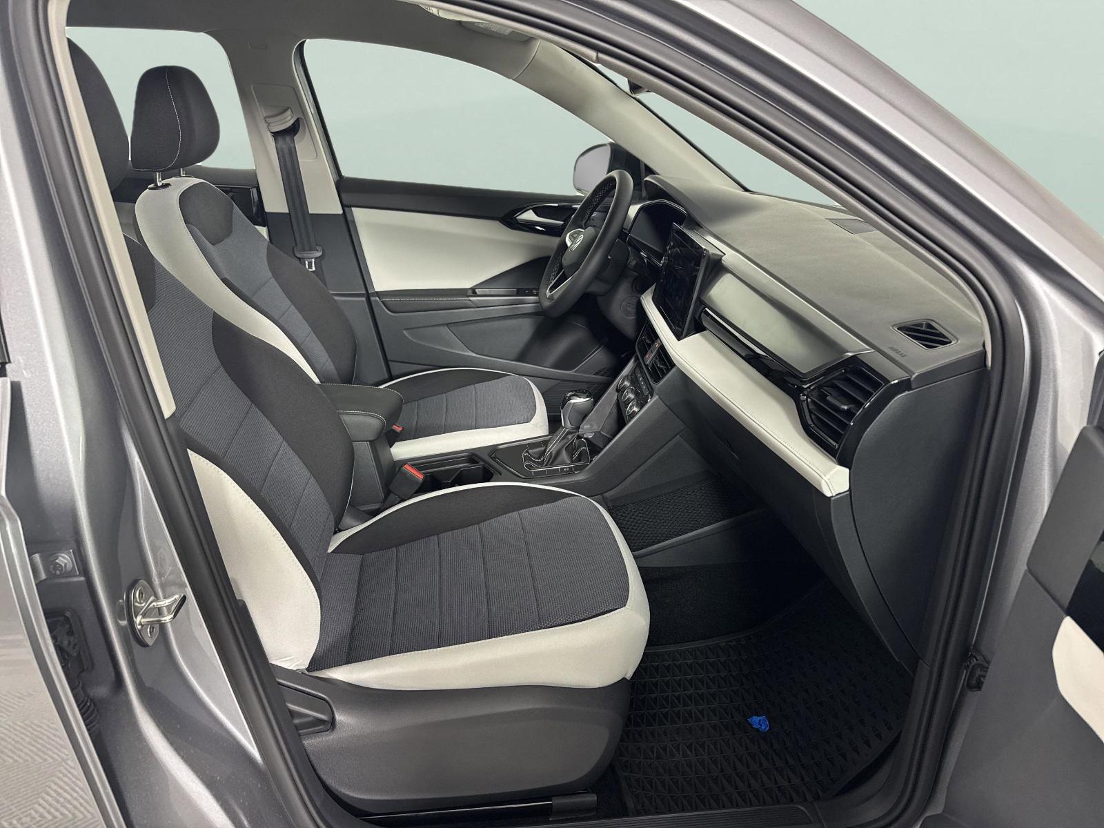 2025 Volkswagen Taos Vehicle Photo in Georgetown, TX 78626