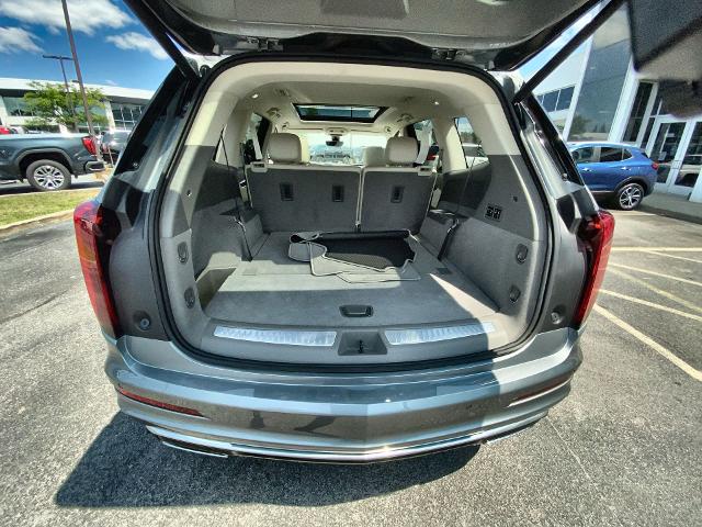 2024 Cadillac XT6 Vehicle Photo in WILLIAMSVILLE, NY 14221-2883