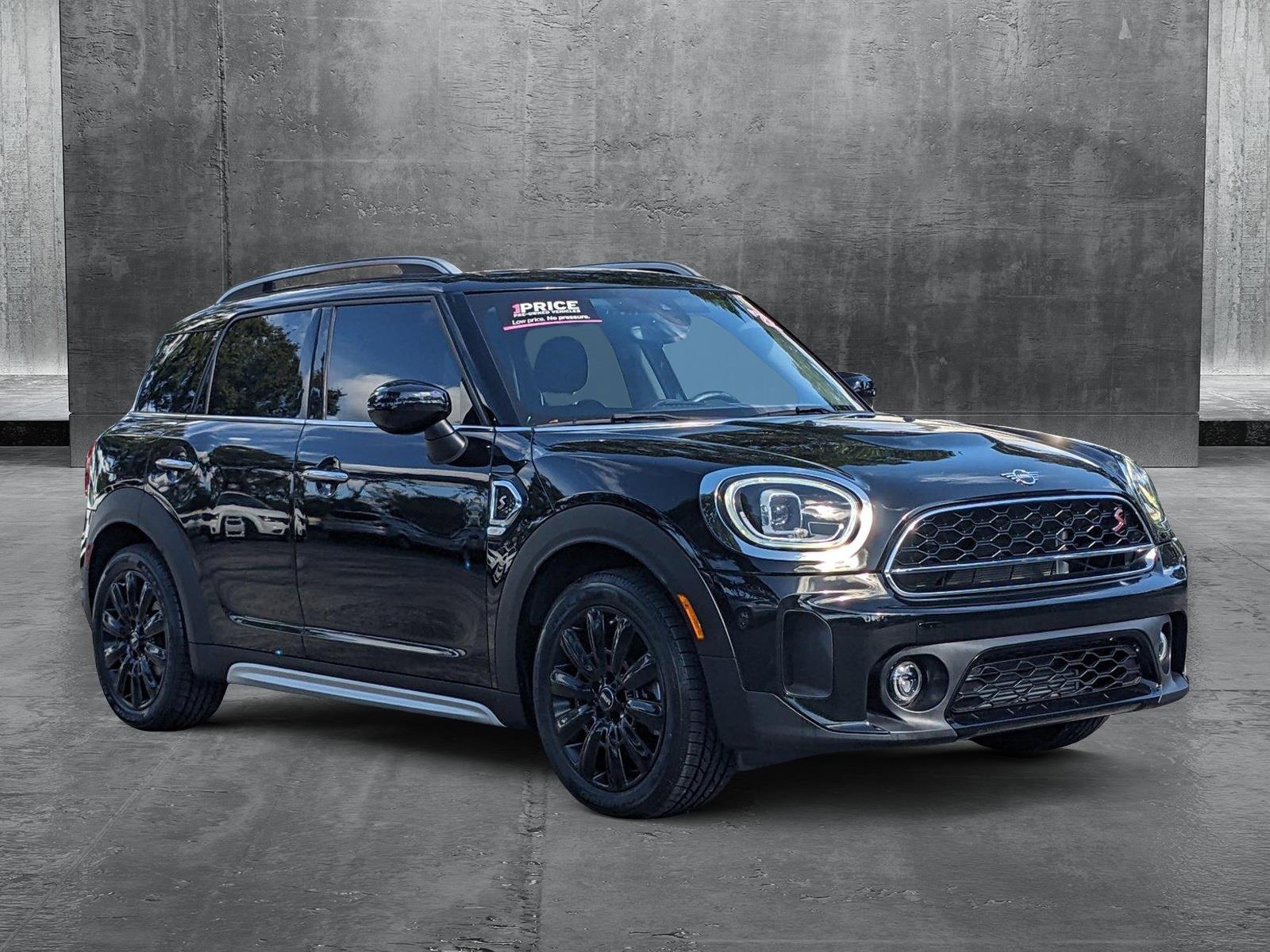 2022 MINI Countryman Vehicle Photo in GREENACRES, FL 33463-3207