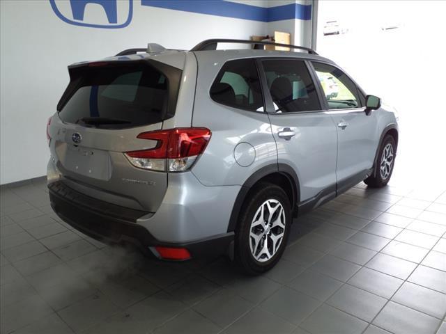 2021 Subaru Forester Vehicle Photo in INDIANA, PA 15701-1897