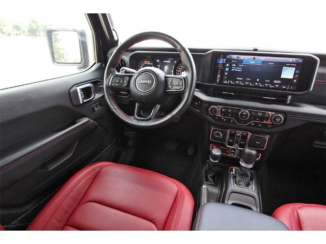 2024 Jeep Wrangler Vehicle Photo in ROSENBERG, TX 77471