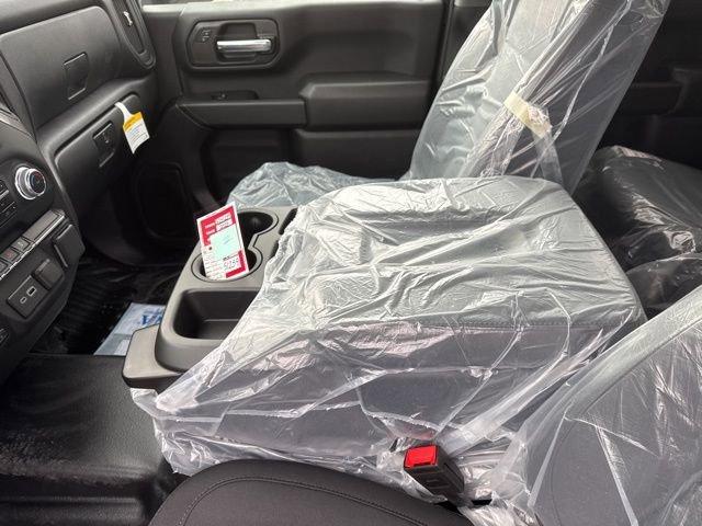 2025 GMC Sierra 2500 HD Vehicle Photo in MEDINA, OH 44256-9631