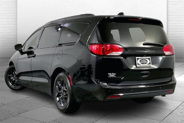 2019 Chrysler Pacifica Vehicle Photo in Lees Summit, MO 64086