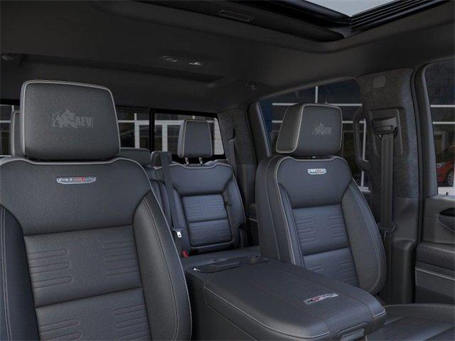 2025 GMC Sierra 2500 HD Vehicle Photo in PUYALLUP, WA 98371-4149