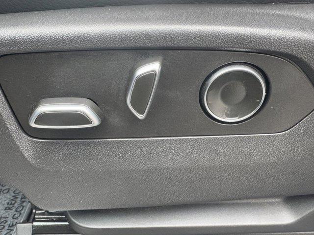 2024 GMC Sierra 2500 HD Vehicle Photo in LEOMINSTER, MA 01453-2952