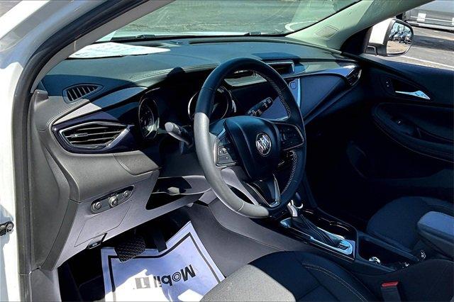 2022 Buick Encore GX Vehicle Photo in TOPEKA, KS 66609-0000