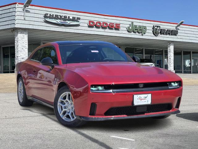 2025 Dodge Charger Daytona Vehicle Photo in Ennis, TX 75119-5114